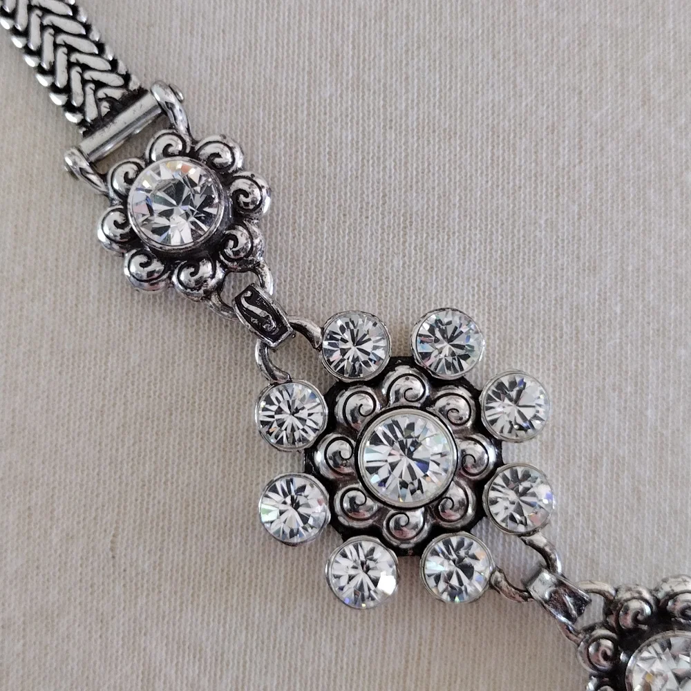 Crystal Silver-Tone Flower Chain Belt XL
